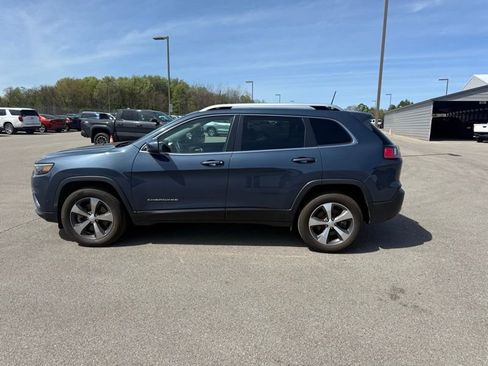 Used 2021 Jeep Cherokee Limited w/ Elite Package AWD/4WD image 9