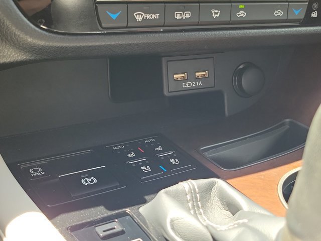 Used 2020 Lexus RX 350 FWD w/ Premium Package image 29