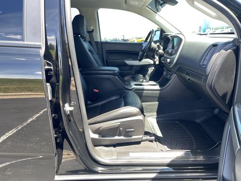 Used 2022 Chevrolet Colorado ZR2 AWD/4WD image 25