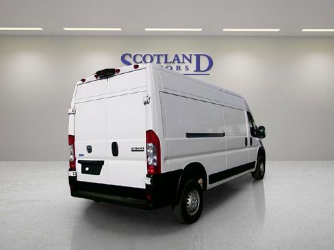 Used 2025 RAM ProMaster 2500 FWD image 6