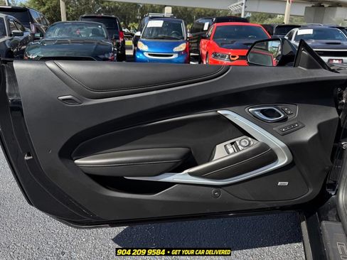 Used 2019 Chevrolet Camaro SS RWD image 22
