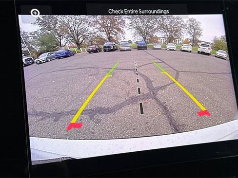 Used 2023 Jeep Grand Cherokee L Laredo image 28