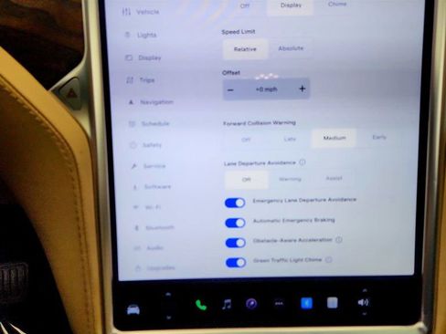 Used 2017 Tesla Model X 100D image 21