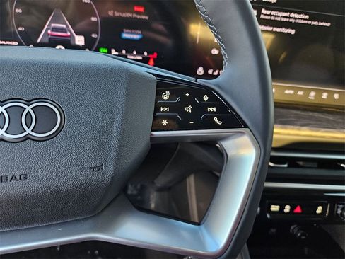 New 2025 Audi Q5 2.0T Premium Plus image 12