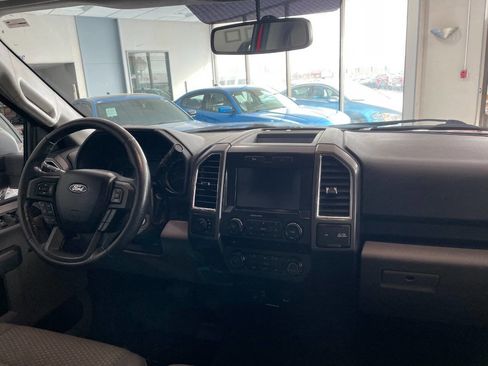 Used 2015 Ford F150 XLT w/ Equipment Group 302A Luxury image 28