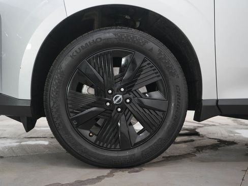 Used 2025 Nissan Murano SV AWD/4WD image 29
