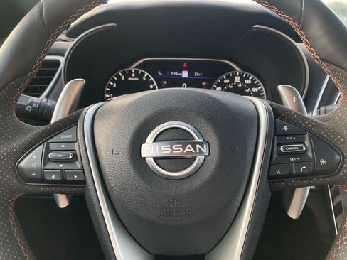 Used 2023 Nissan Maxima SR w/ Sport Mat Group FWD image 19