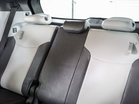 Used 2024 Toyota Sienna XSE w/ XSE Plus Package image 26