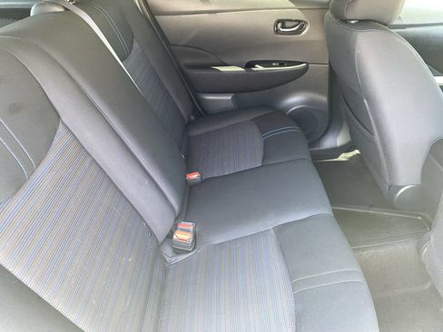 Used 2019 Nissan Leaf SV w/ SV Technology Package FWD image 12