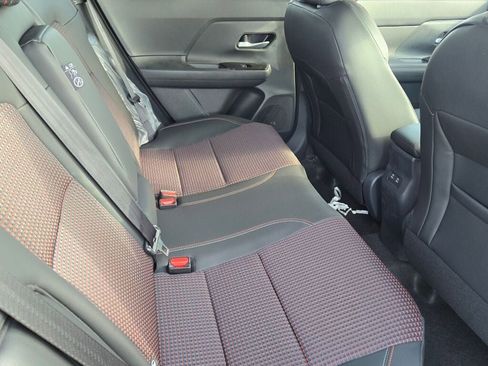 New 2026 Nissan Kicks SR w/ Cold Weather Package image 12