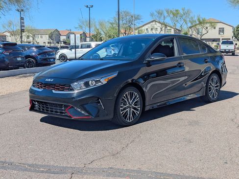 Certified 2023 Kia Forte GT-Line image 6