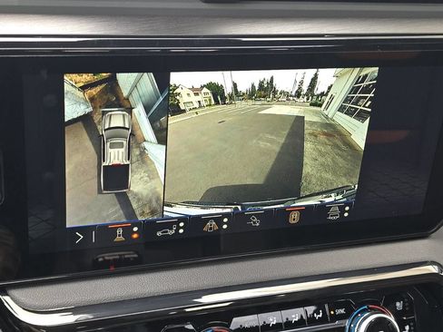 New 2026 GMC Sierra 1500 AT4 w/ AT4 Premium Package AWD/4WD image 16
