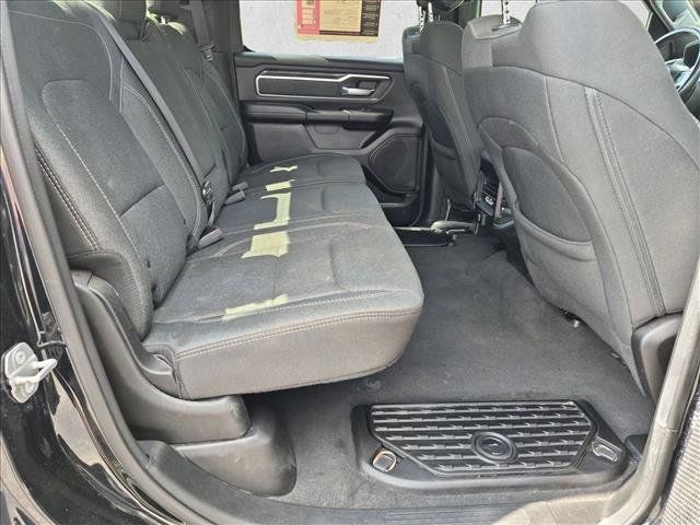 Used 2019 RAM 1500 Big Horn AWD/4WD image 17