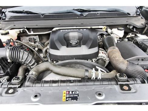 Used 2022 Chevrolet Colorado LT w/ Safety Package RWD image 31