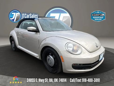 Used 2013 Volkswagen Beetle 2.5 image 1