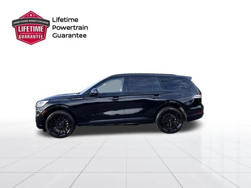 Used 2023 Lincoln Aviator Black Label w/ Jet Package image 2