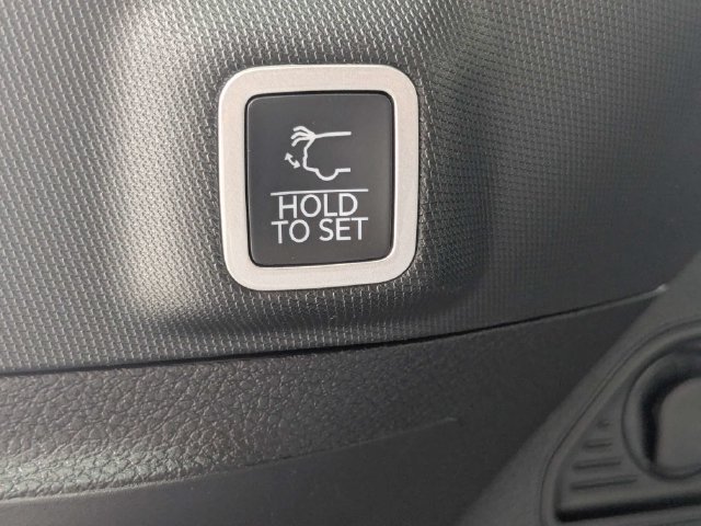 New 2026 Jeep Grand Cherokee Limited AWD/4WD image 14