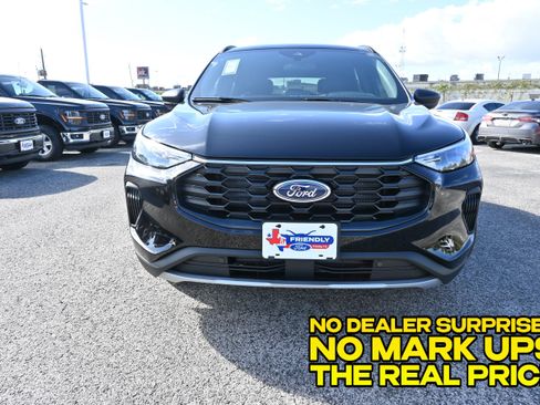 New 2026 Ford Escape ST-Line FWD image 9