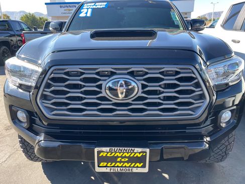 Used 2021 Toyota Tacoma SR5 image 35