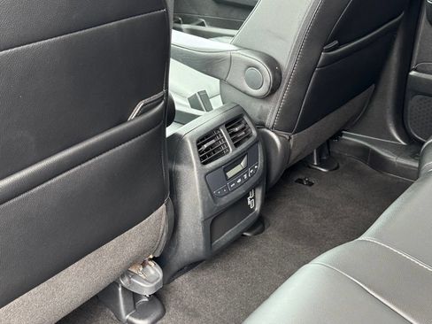 Used 2022 Honda Pilot Special Edition image 24