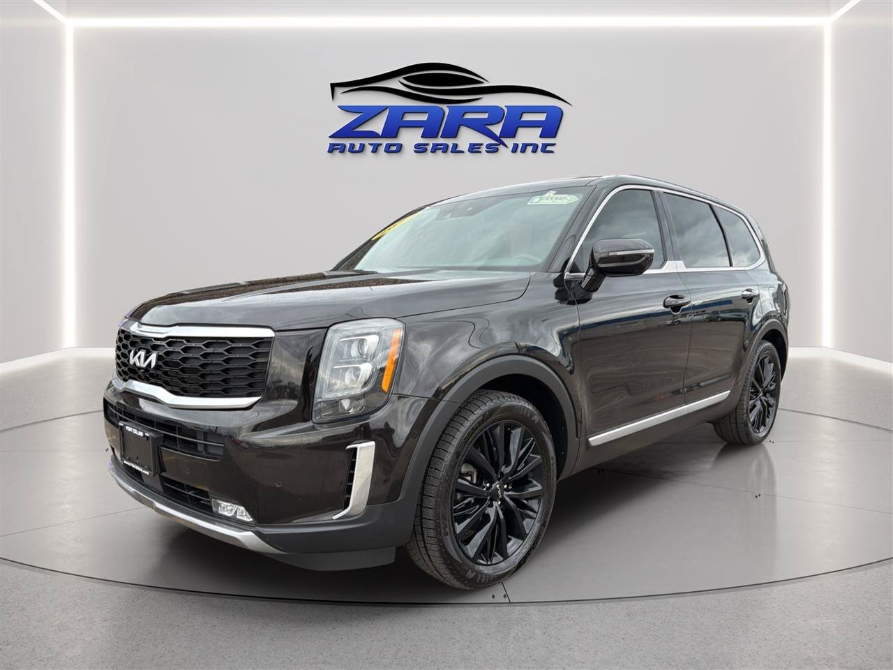 Used 2022 Kia Telluride SX w/ SX Prestige Package AWD/4WD image 3