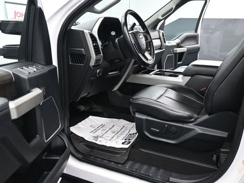 Used 2021 Ford F250 Lariat w/ Lariat Value Package image 17