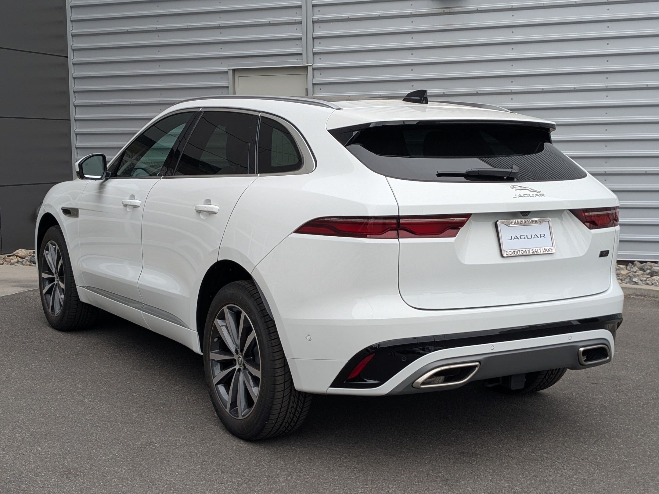 New 2026 Jaguar F-PACE R-Dynamic S AWD/4WD image 7