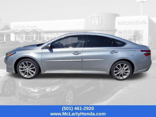 Used 2015 Toyota Avalon XLE Touring FWD image 2
