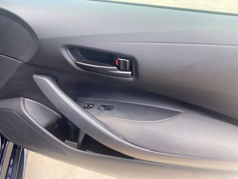 Used 2023 Toyota Corolla LE FWD image 35