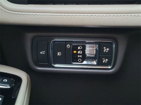 Used 2022 Lincoln Aviator Reserve w/ Equipment Group 201A image 14