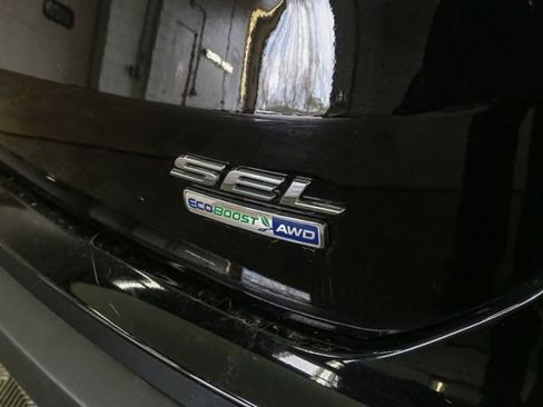 Used 2019 Ford Edge SEL w/ Equipment Group 201A AWD/4WD image 10