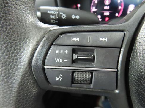 Used 2025 Honda Accord SE image 17