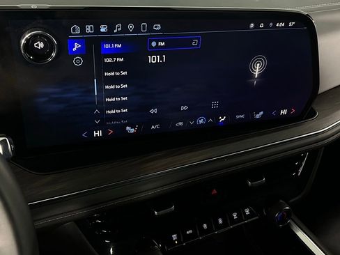 Used 2025 Chevrolet Tahoe Z71 image 34