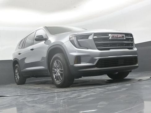 Used 2025 GMC Acadia Elevation FWD image 49