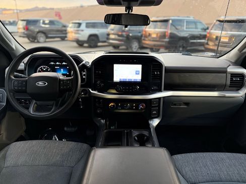 Used 2022 Ford F150 XLT w/ Trailer Tow Package image 18