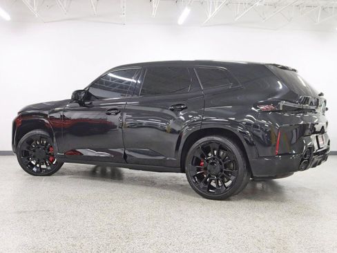 Used 2023 BMW XM AWD/4WD image 9