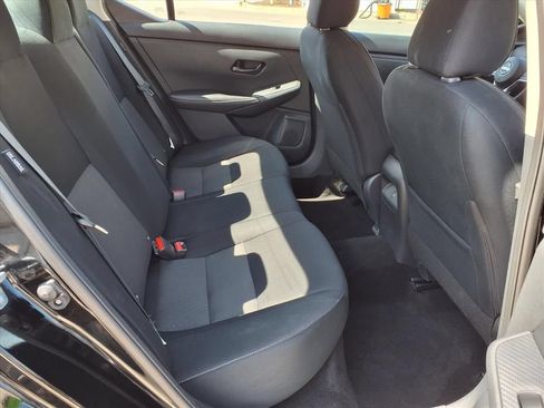 Used 2024 Nissan Sentra SV FWD image 12
