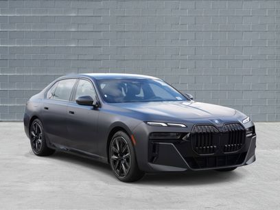 New 2026 BMW 740i 740i RWD w/ Premium Package