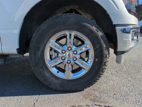 Certified 2025 Ford F150 XLT w/ Equipment Group 301A Standard image 11