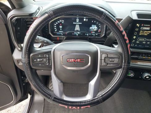Used 2023 GMC Sierra 1500 SLE image 20