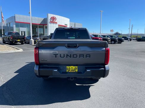Used 2022 Toyota Tundra SR5 w/ TRD Off-Road Package AWD/4WD image 4