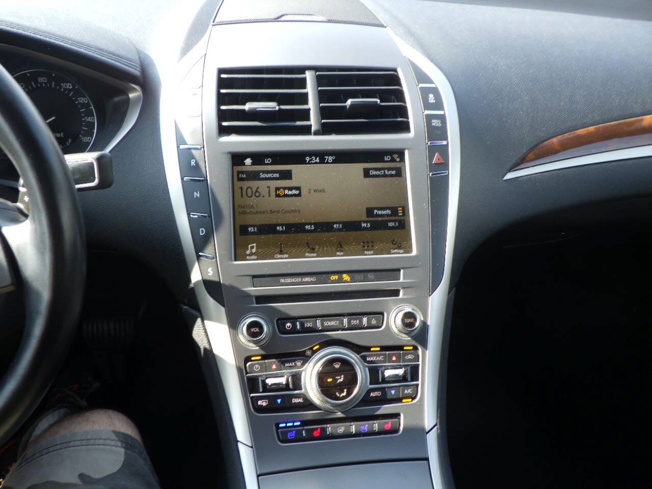Used 2018 Lincoln MKZ Reserve w/ Climate Package AWD/4WD image 26