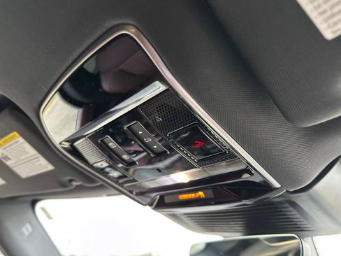 Used 2024 Land Rover Range Rover Sport Dynamic SE image 21