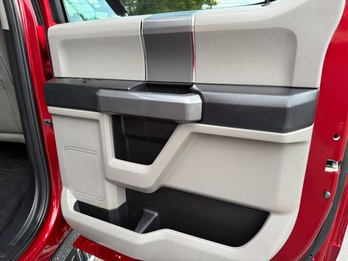 Used 2017 Ford F150 XLT w/ Equipment Group 302A Luxury image 26