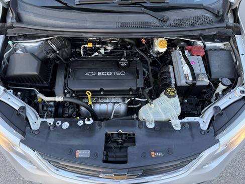 Used 2018 Chevrolet Sonic LS image 31