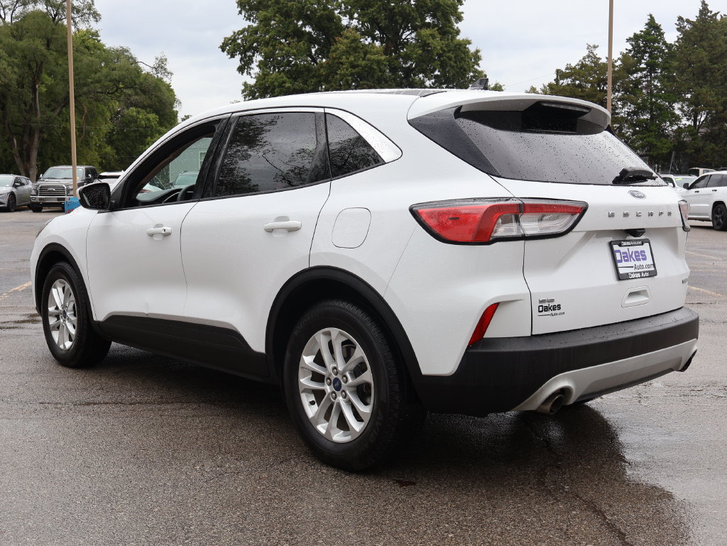 Used 2020 Ford Escape SE FWD image 5