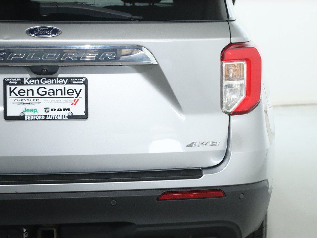 Used 2021 Ford Explorer XLT w/ Class III Trailer Tow Package AWD/4WD image 45
