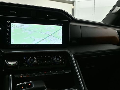 Used 2022 GMC Sierra 1500 Denali image 16