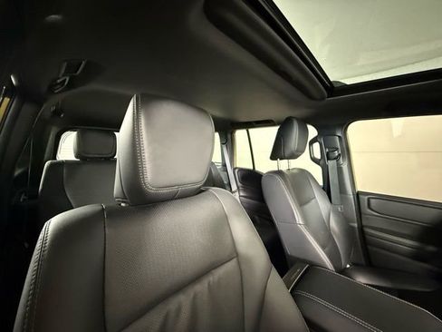 Used 2024 Toyota Land Cruiser image 36