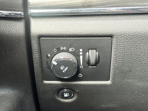 Used 2021 Jeep Grand Cherokee Limited w/ Premium Lighting Group AWD/4WD image 38